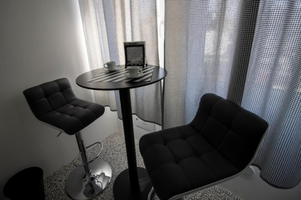 Home Experience Bari Eksteriør bilde